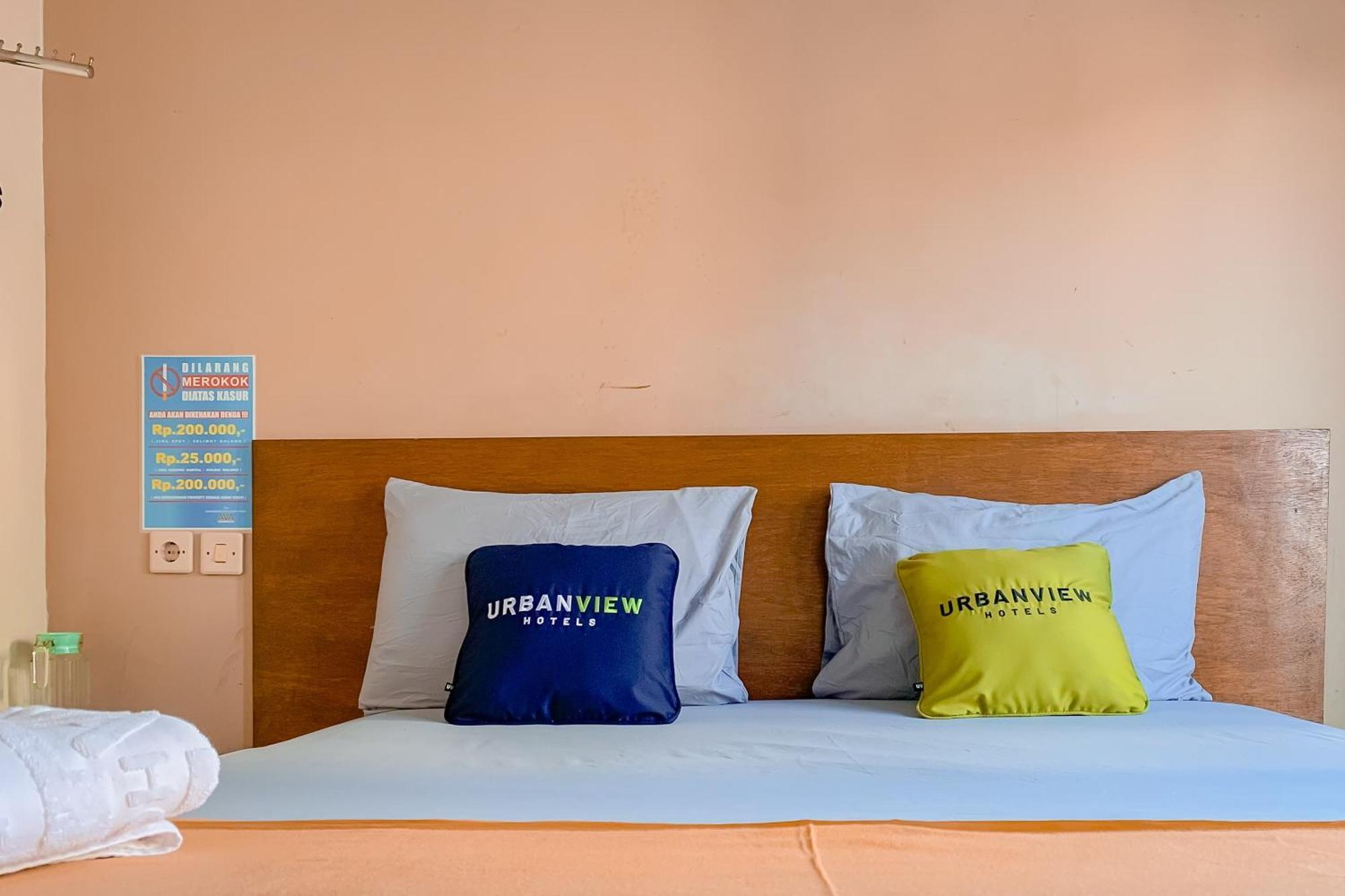 Urbanview Hotel Ava Banjarmasin By Reddoorz Экстерьер фото