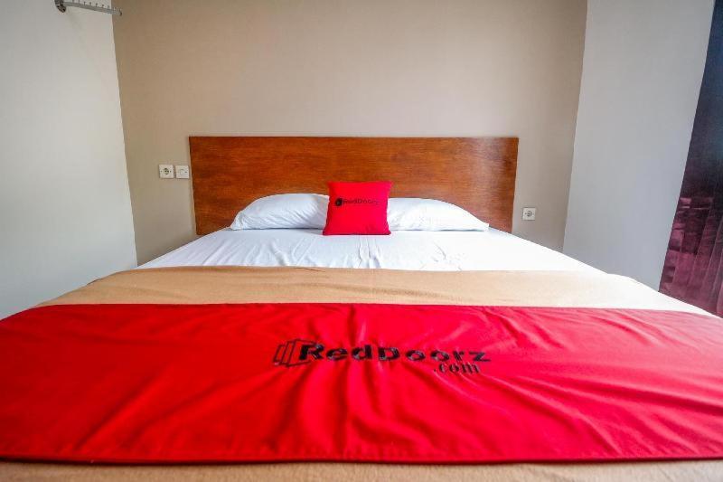 Urbanview Hotel Ava Banjarmasin By Reddoorz Номер фото